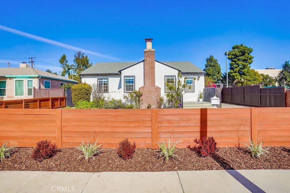 featured listing