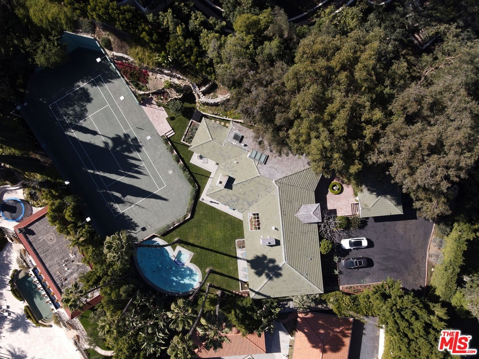 Beverly Hills Listing Report Ernie Carswell Associates Beverly Hills Listing Report Ernie Carswell Associates