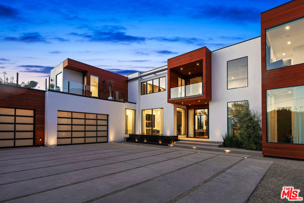 featured listing