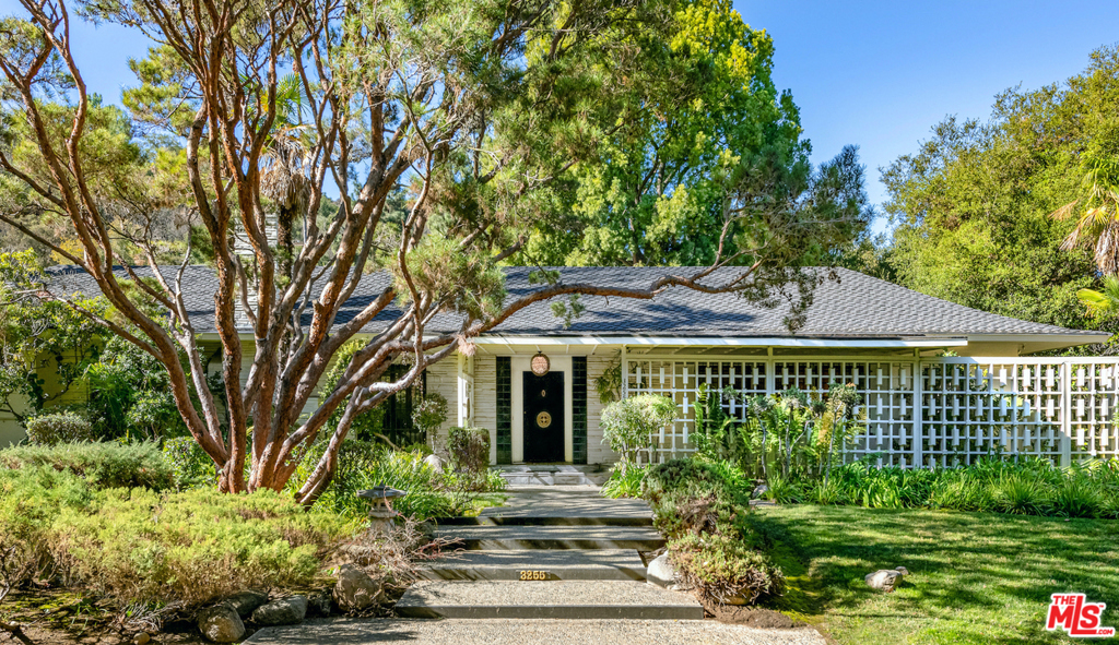 featured listing